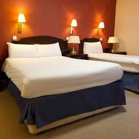 Hotel & Lounge 3*
