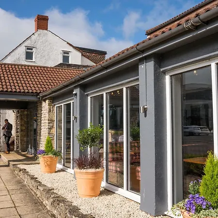 & Lounge Hotel Almondsbury